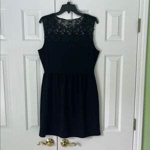 Soprano Black Sheath Cocktail Mini Dress